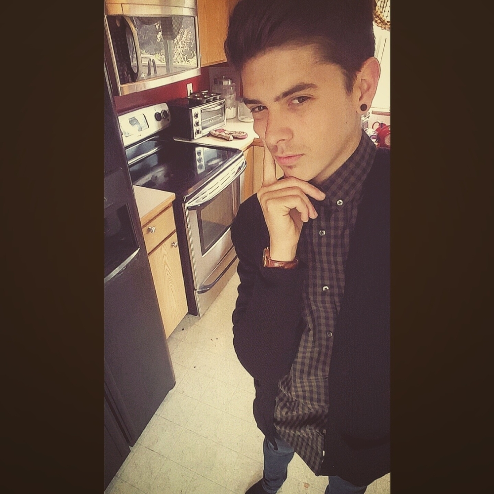 Meet your Posher, Garret